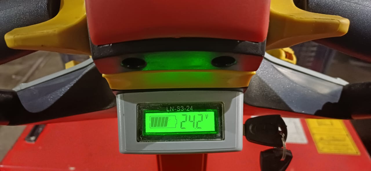 Электрический штабелер Pegasolift (Италия) - фото 4