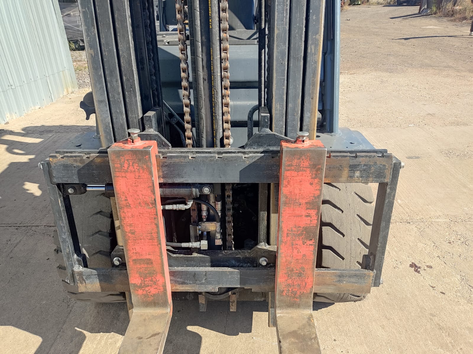 Погрузчик вилочный Toyota 32-8FG30 - фото 10