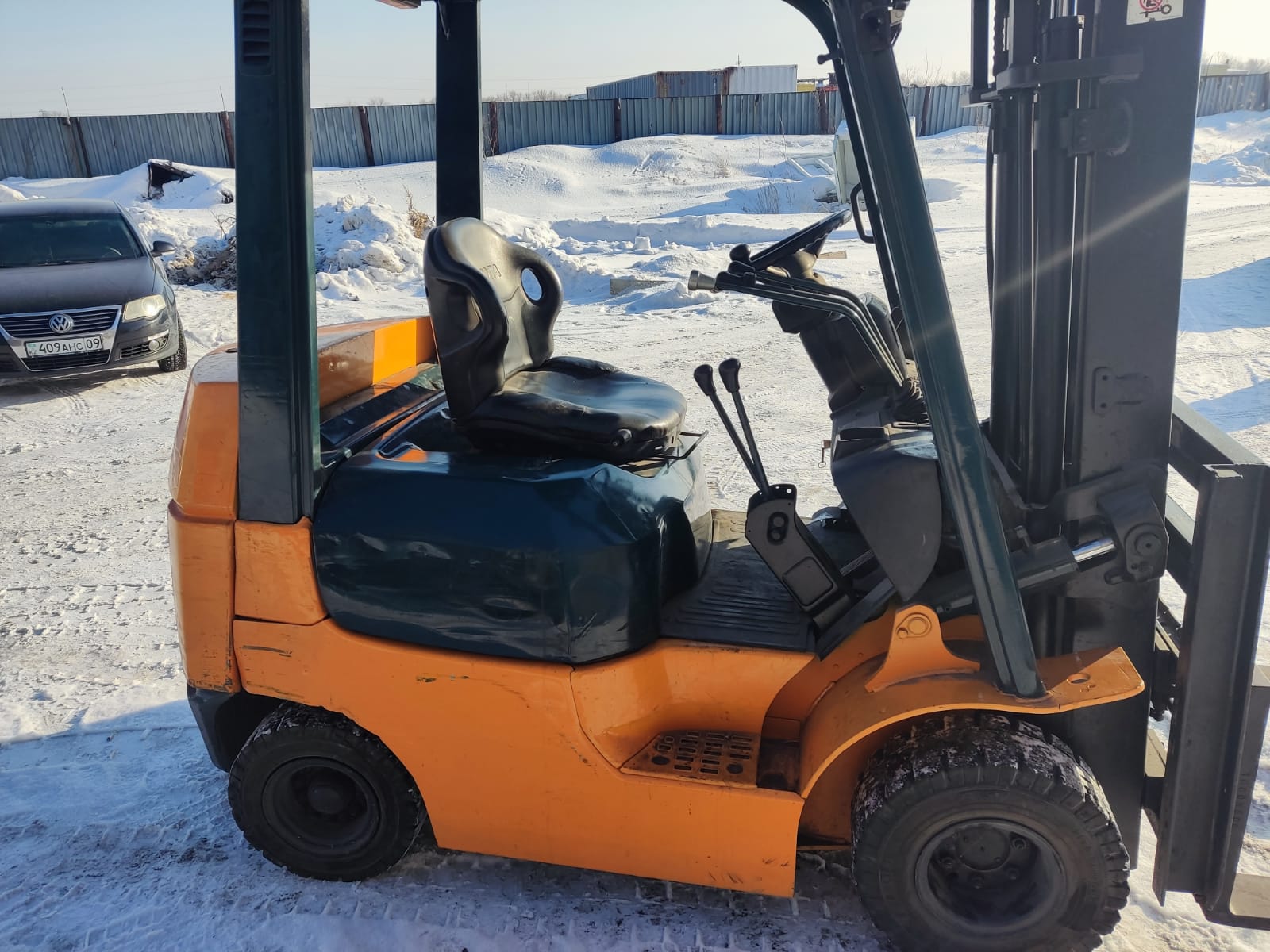 Вилочный погрузчик Toyota 7FGK20 - фото 7